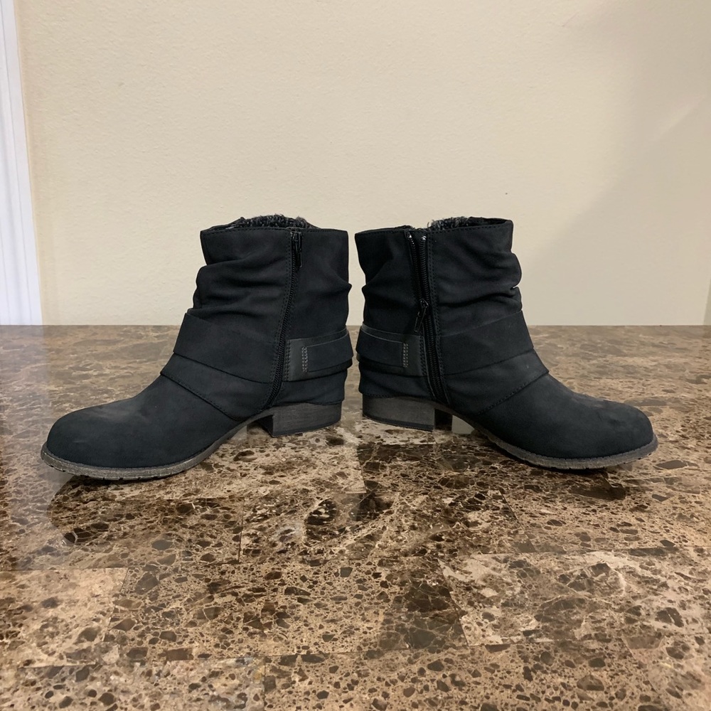Booties - Picture 4 of 5